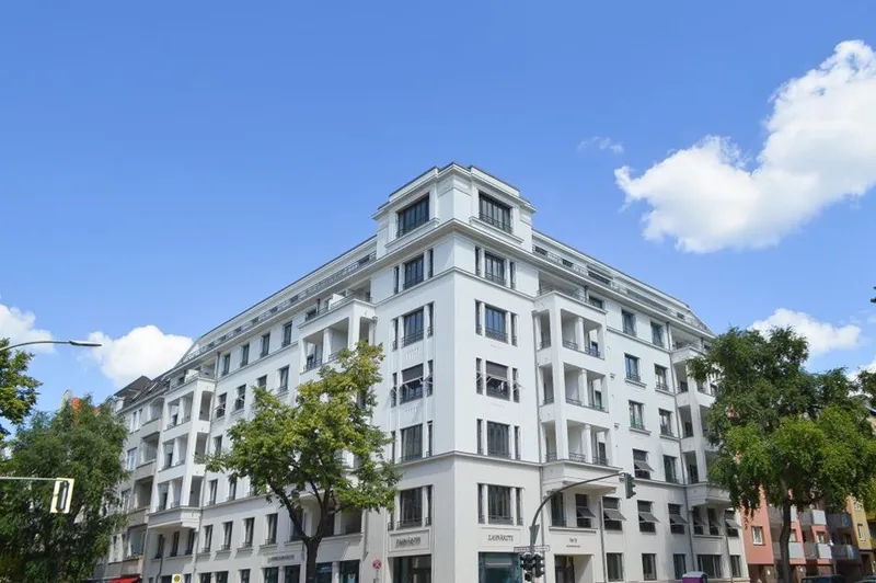 Möbliertes luxuriöses Penthouse mit drei Terrassen nahe Kurfürstendamm — photo 1